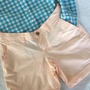 Old Navy Peach Bermudas